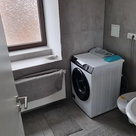 House West קייזרסלאוטרן